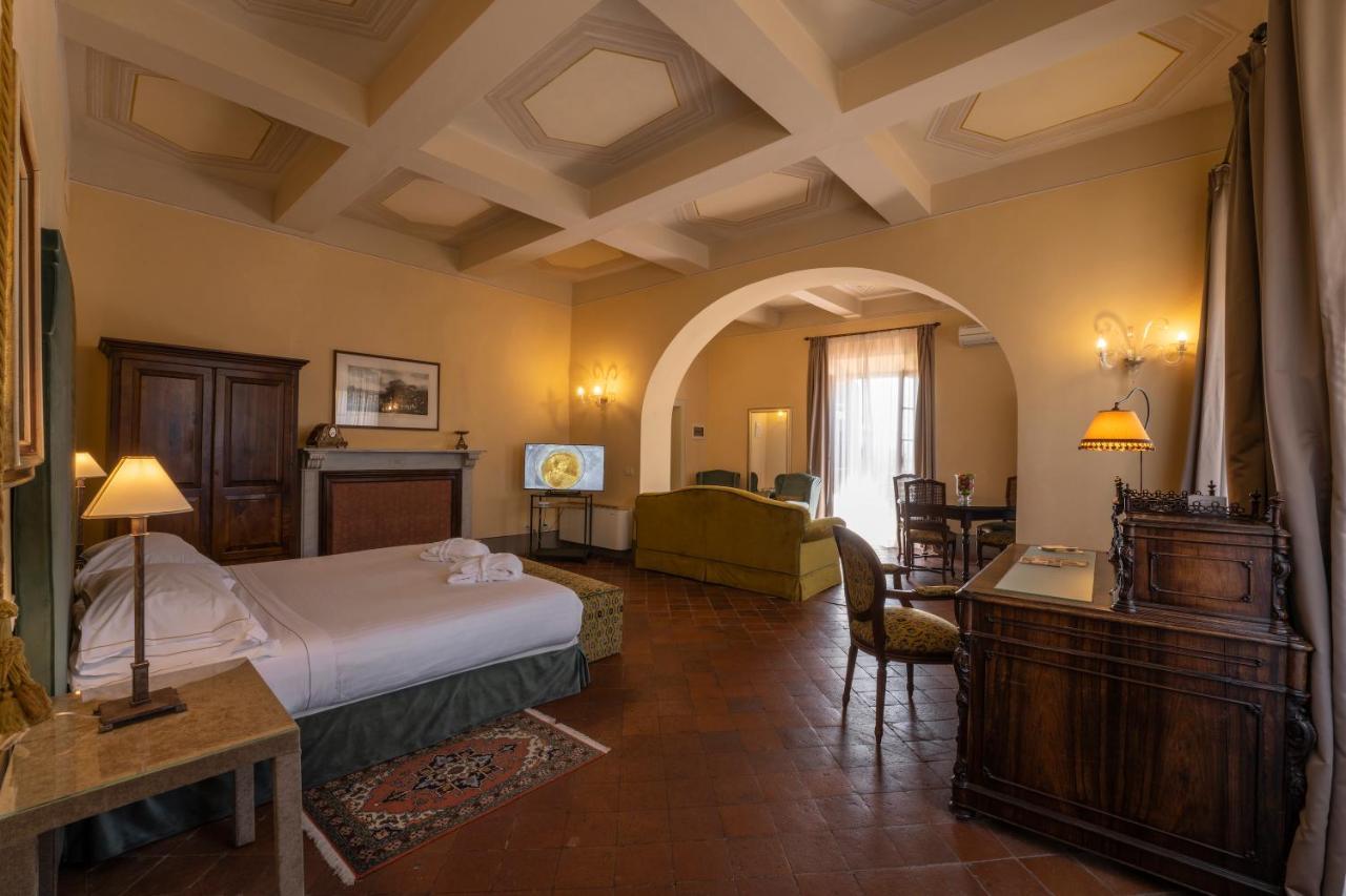 Palazzo Leopoldo Dimora Storica & Spa Radda in Chianti Exterior photo