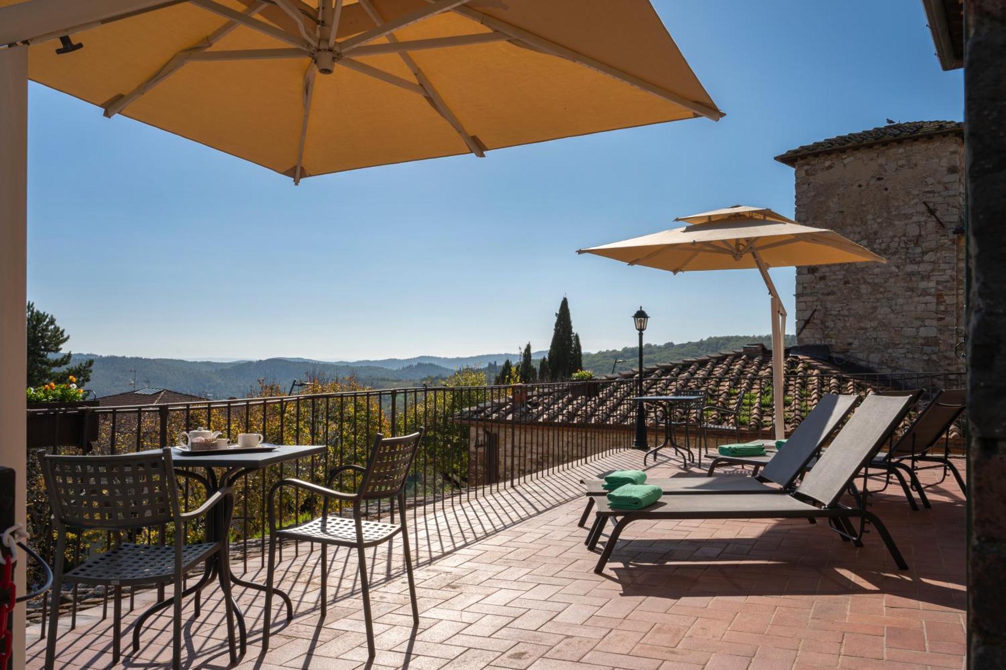 Palazzo Leopoldo Dimora Storica & Spa Radda in Chianti Exterior photo